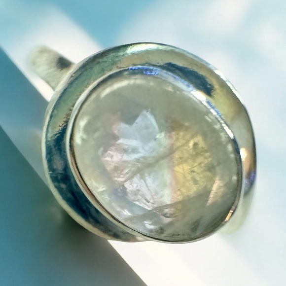 Natural Rainbow Moonstone Sterling Silver Ring - 7.5 - Picture 10 of 11